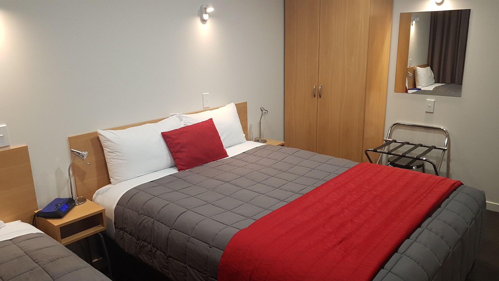 Taylors Motel Ашбертон Экстерьер фото